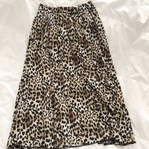 ✨ cheetah midi skirt